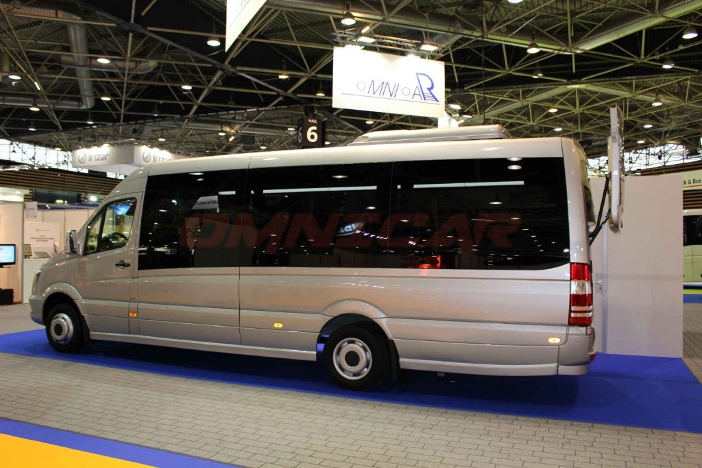 Omnicar Présent la gamme de Minibus 19-24 places a busworld kortrijk 2017 – Hall 2 – 206